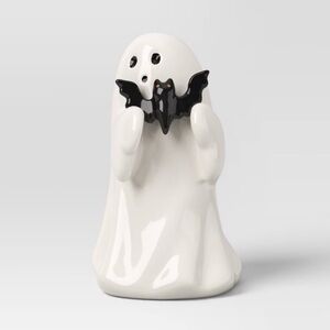 Ceramic ghost with bat | Hyde & Eek! Boutique | NEW 👻